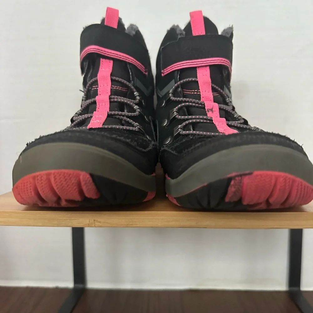 Merrell youth size